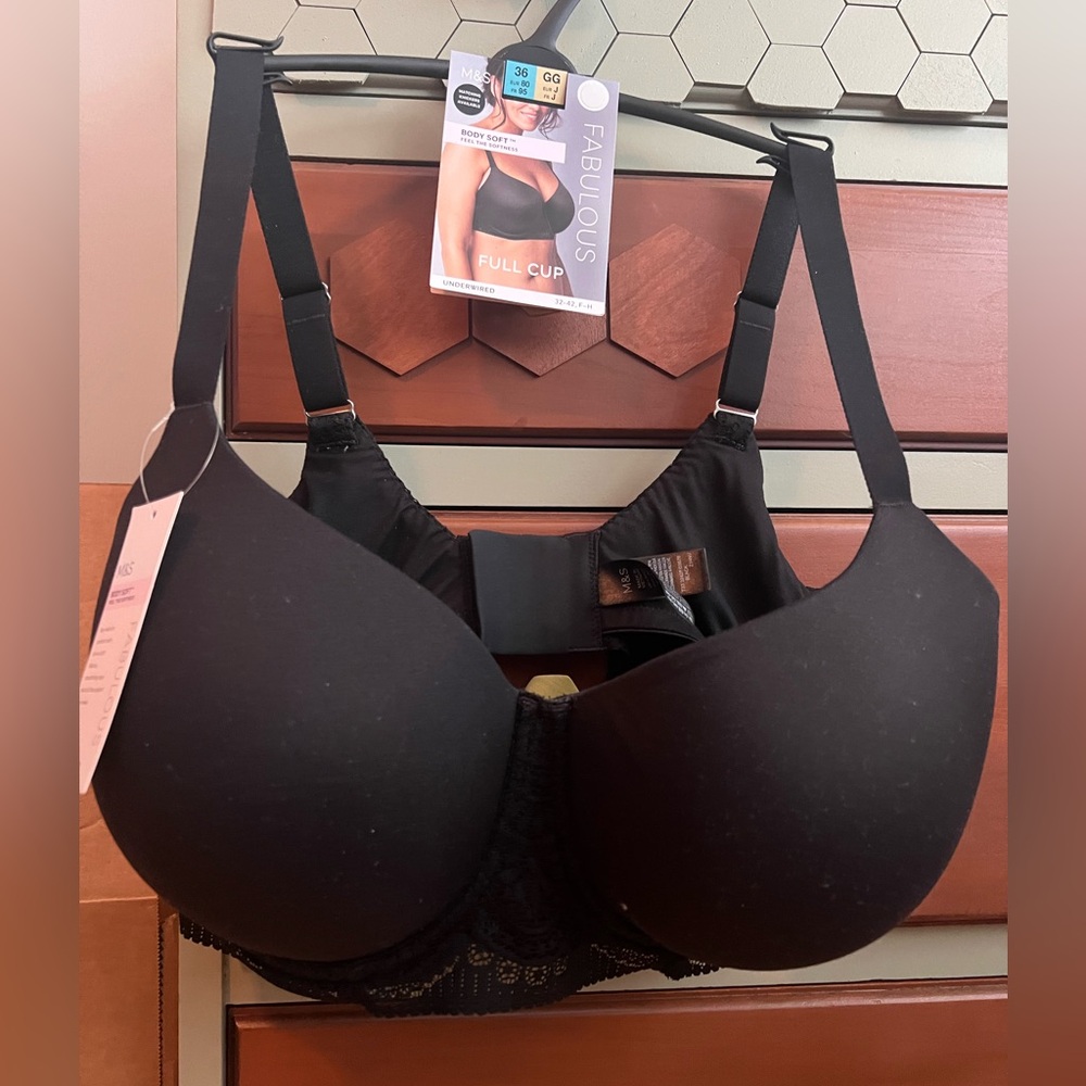 M&S Body Soft™ Wired Full Cup T-Shirt Bra 36 GG